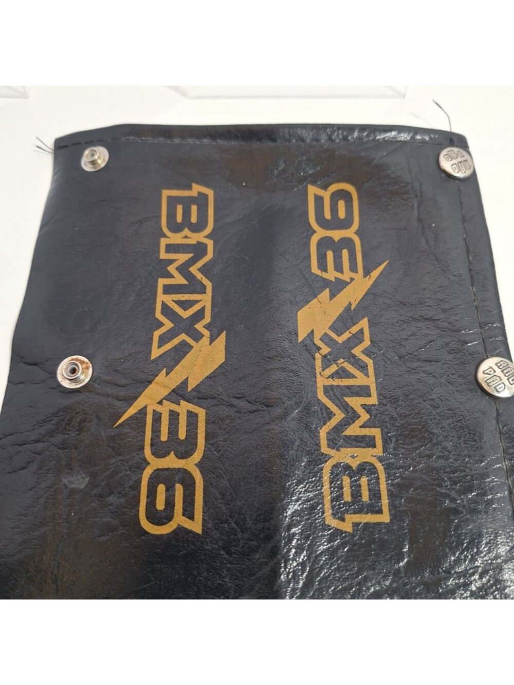 Huffy Old School BMX Racing Handlebar Pad Black Gold BMX 36 Graphics 80s - Picture 7 of 14